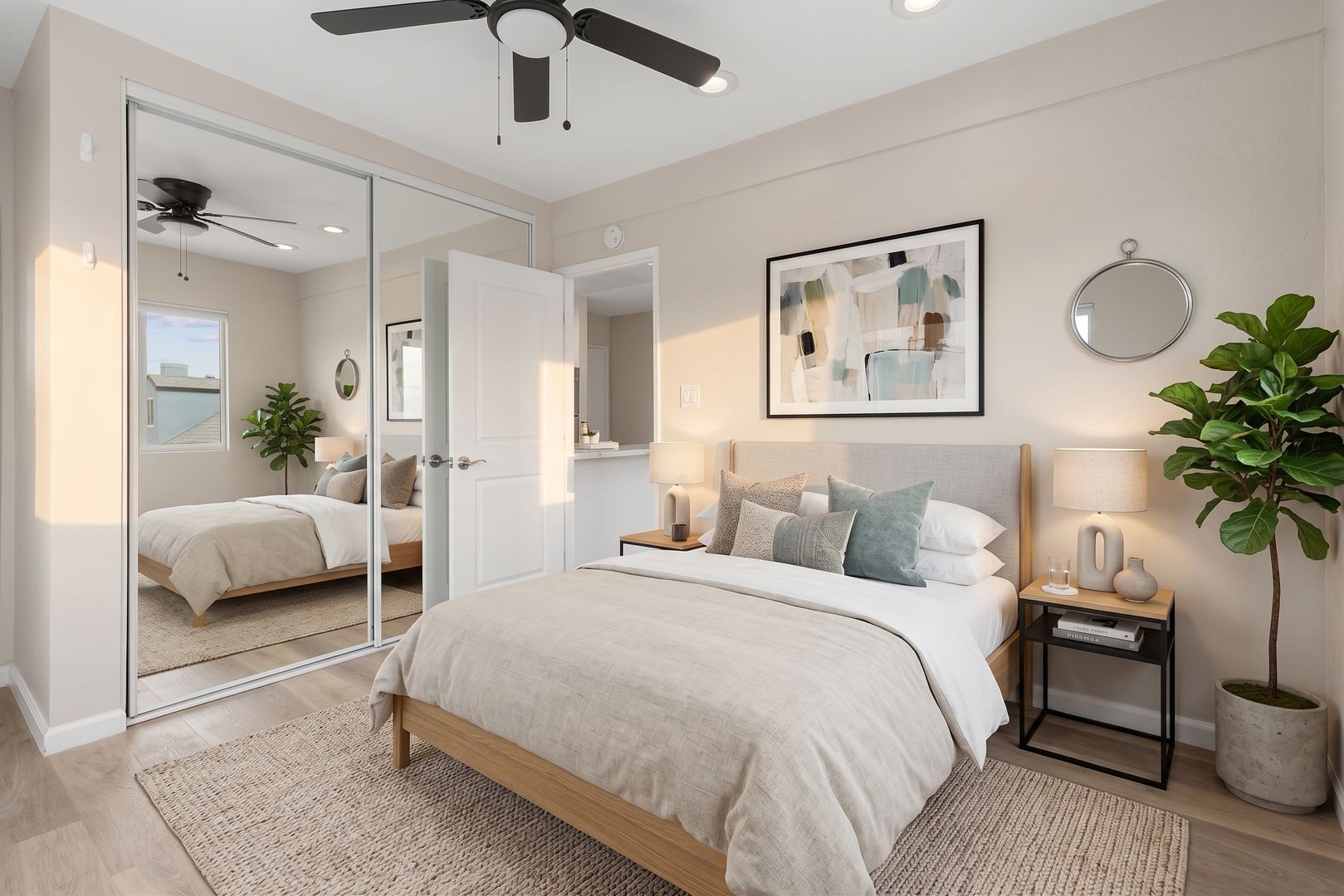 San Diego Apartment: 715 Cohasset Ct.