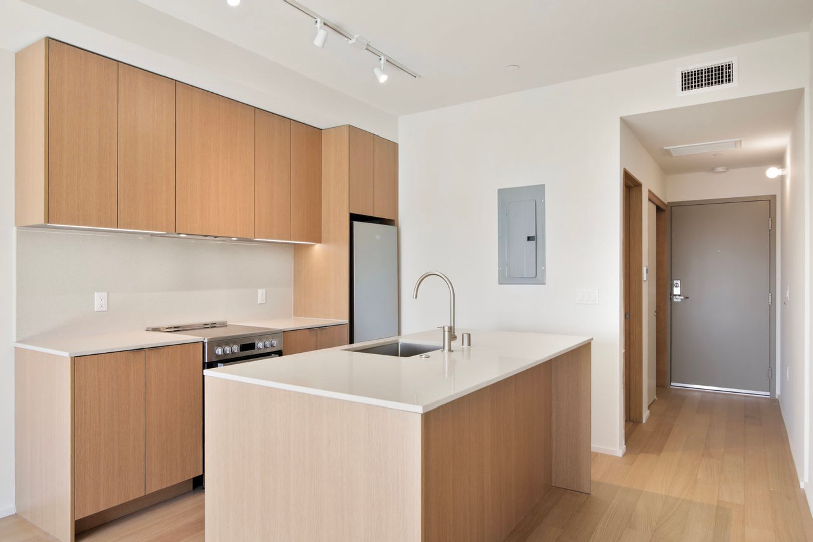San Diego Apartment: 2028 Howard Avenue