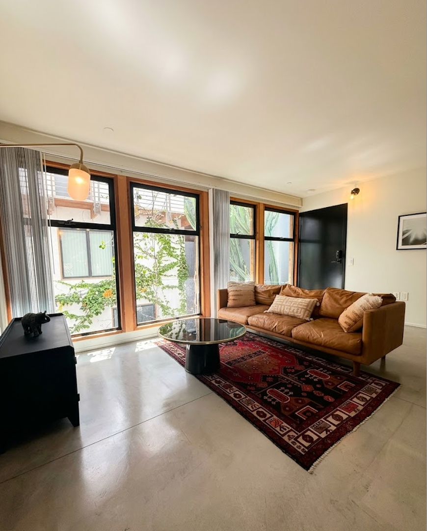 San Diego Apartment: 2305 University Ave.