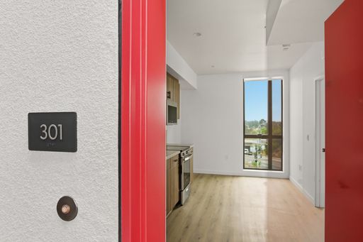 Modern One-Bedroom Apartments at Imperial Avenue – photo 1