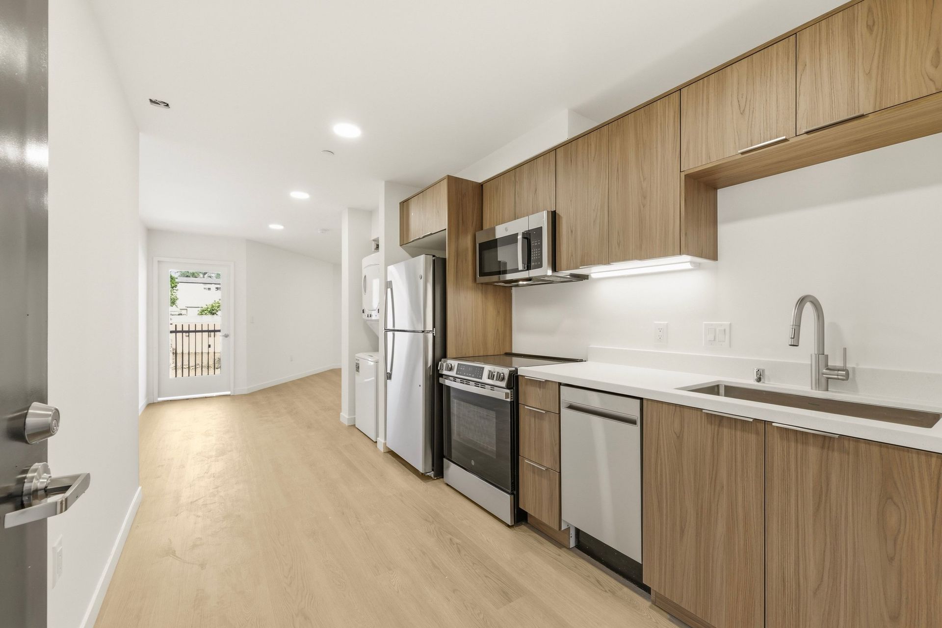 San Diego Apartment: 806 27th Street