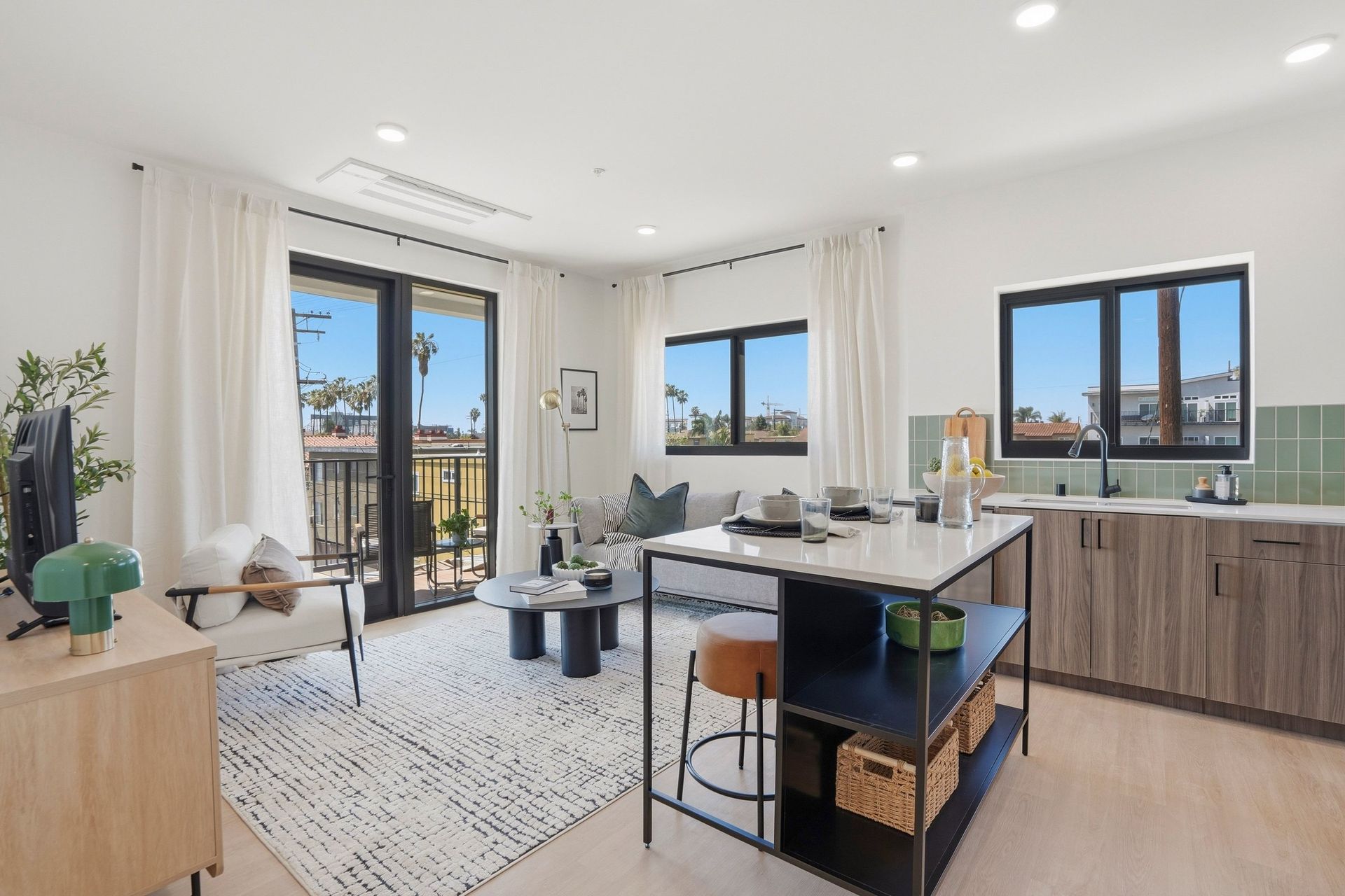 San Diego Apartment: 4080 32nd St