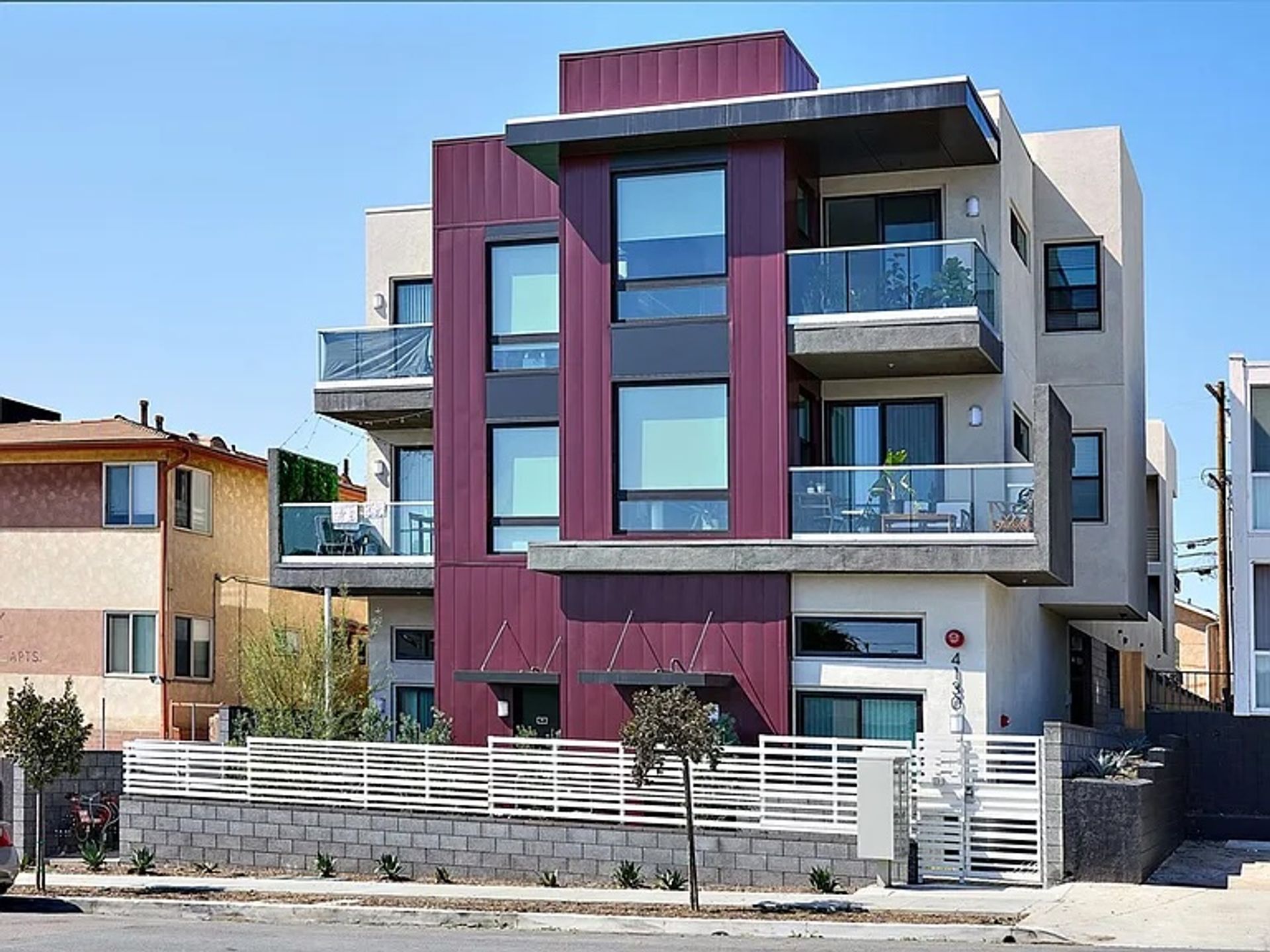 San Diego Apartment: 4130 Louisiana Street