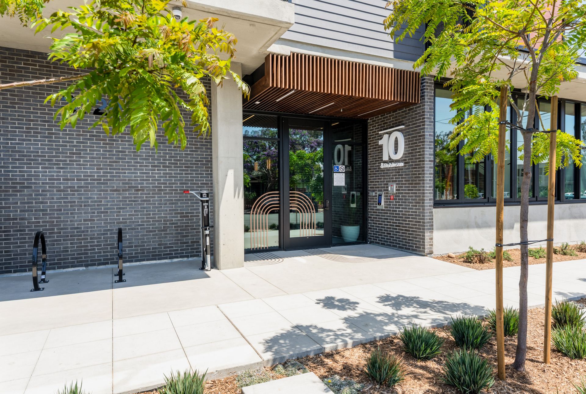 San Diego Apartment: 3729 10th Ave