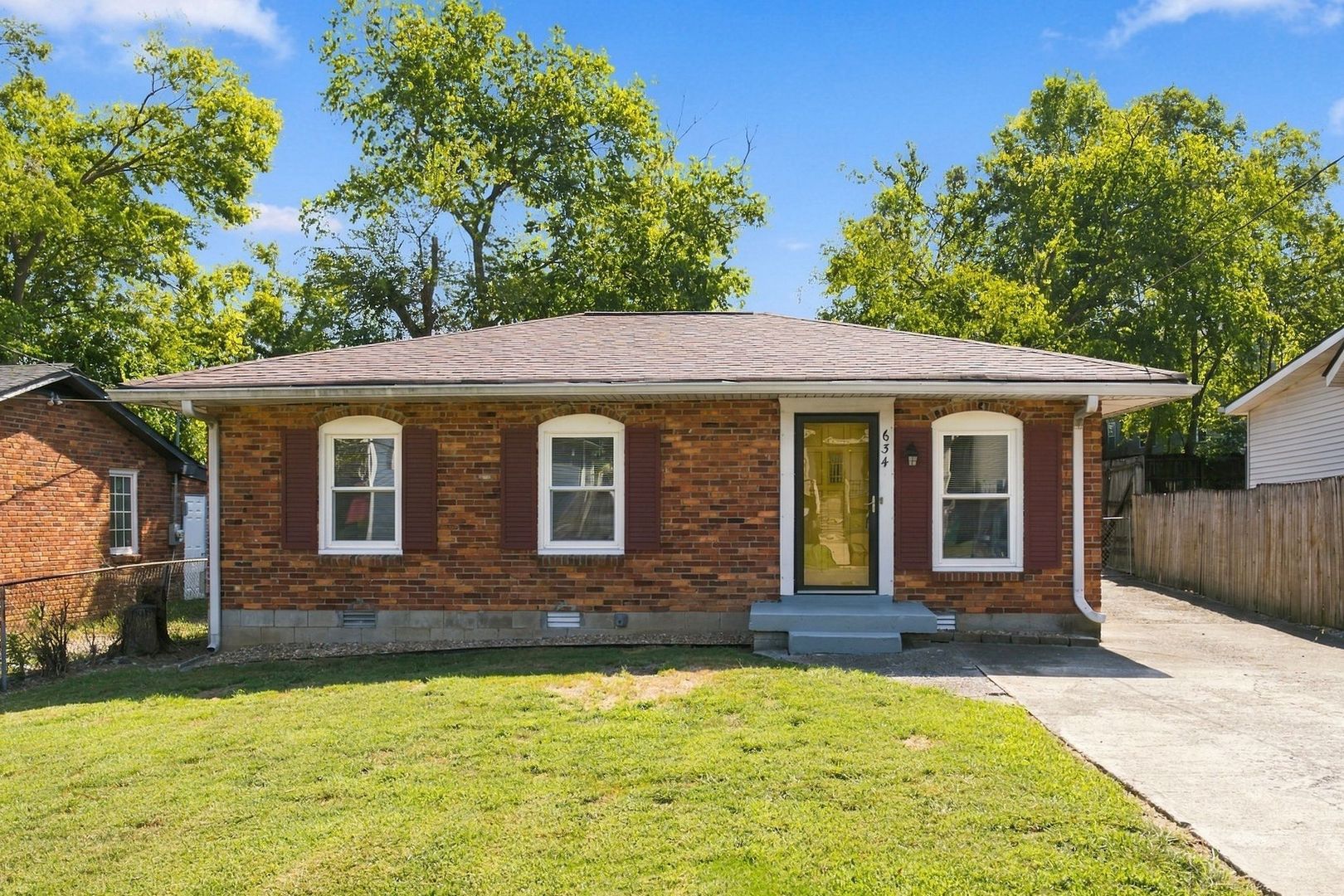 Nashville House: 634 James Avenue