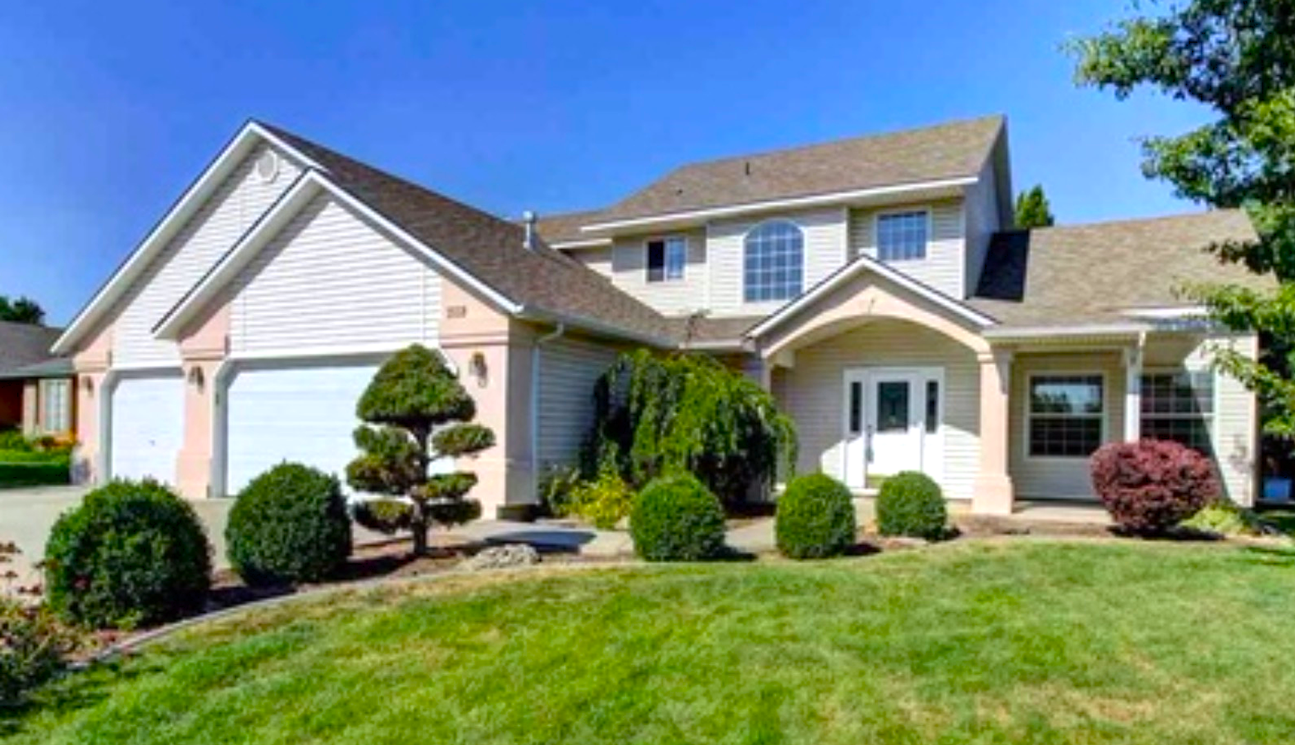 4 Bedroom Available now in Meridian $500 move in special!