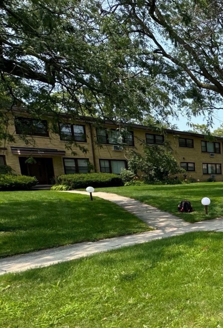 Homewood Apartment: 2420-30 W. 183rd Street