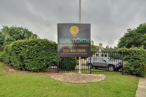 Renovated Apartments. Best prices in South Austin. – photo 1