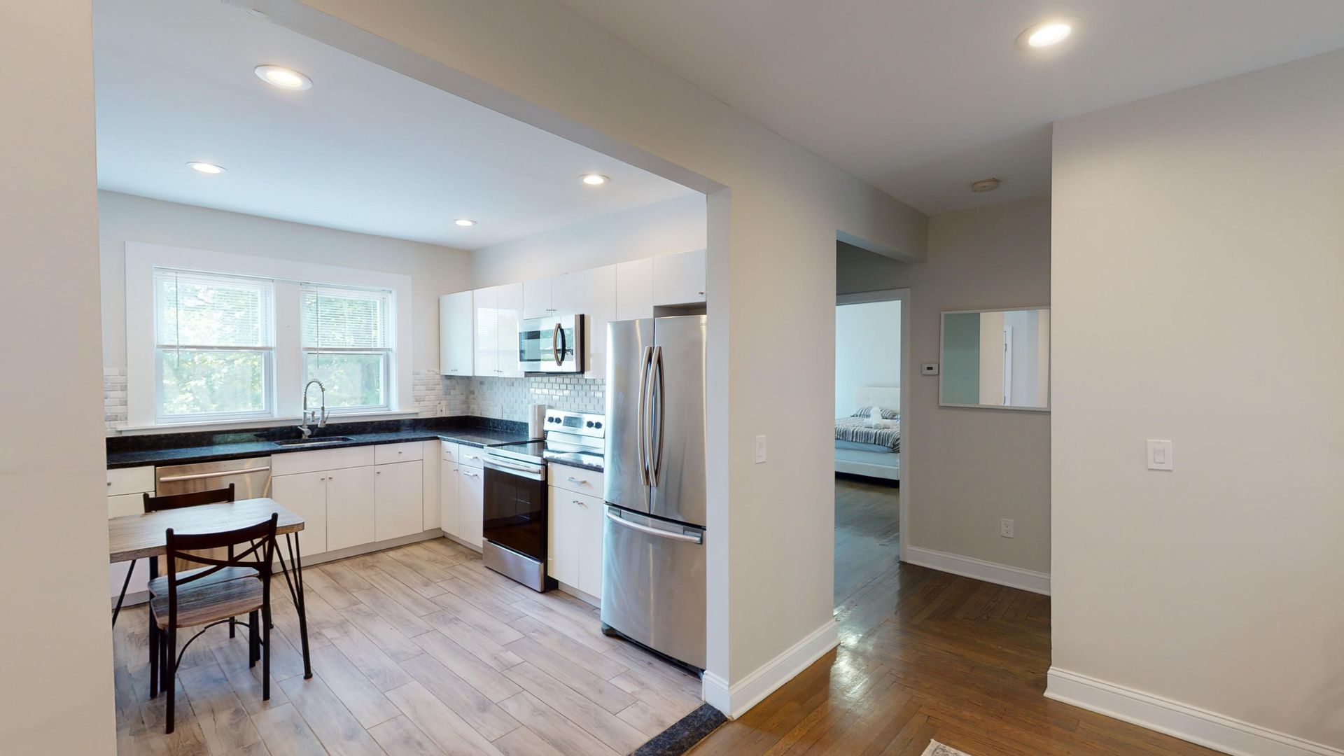 New Haven Apartment: 90 Bristol St