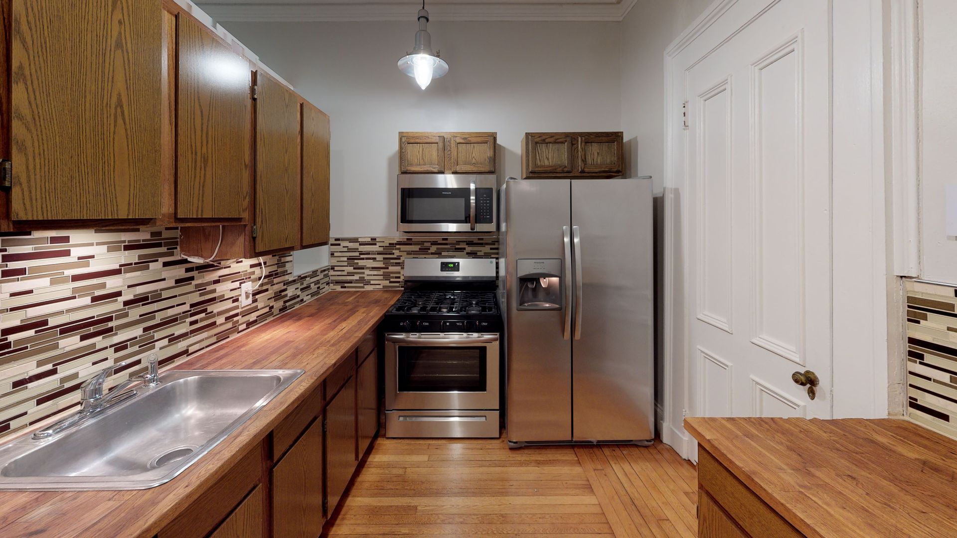 New Haven Apartment: 542 Chapel Street  - 1