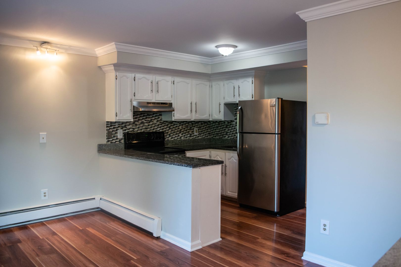 West Haven Apartment: 678 Savin Avenue