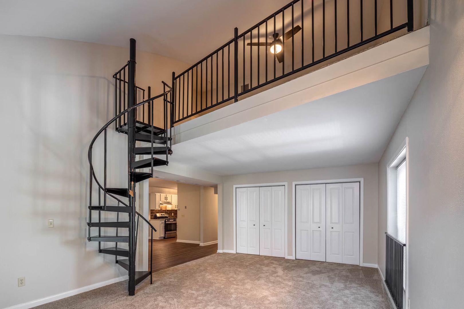 West Haven Apartment: 511 Main St