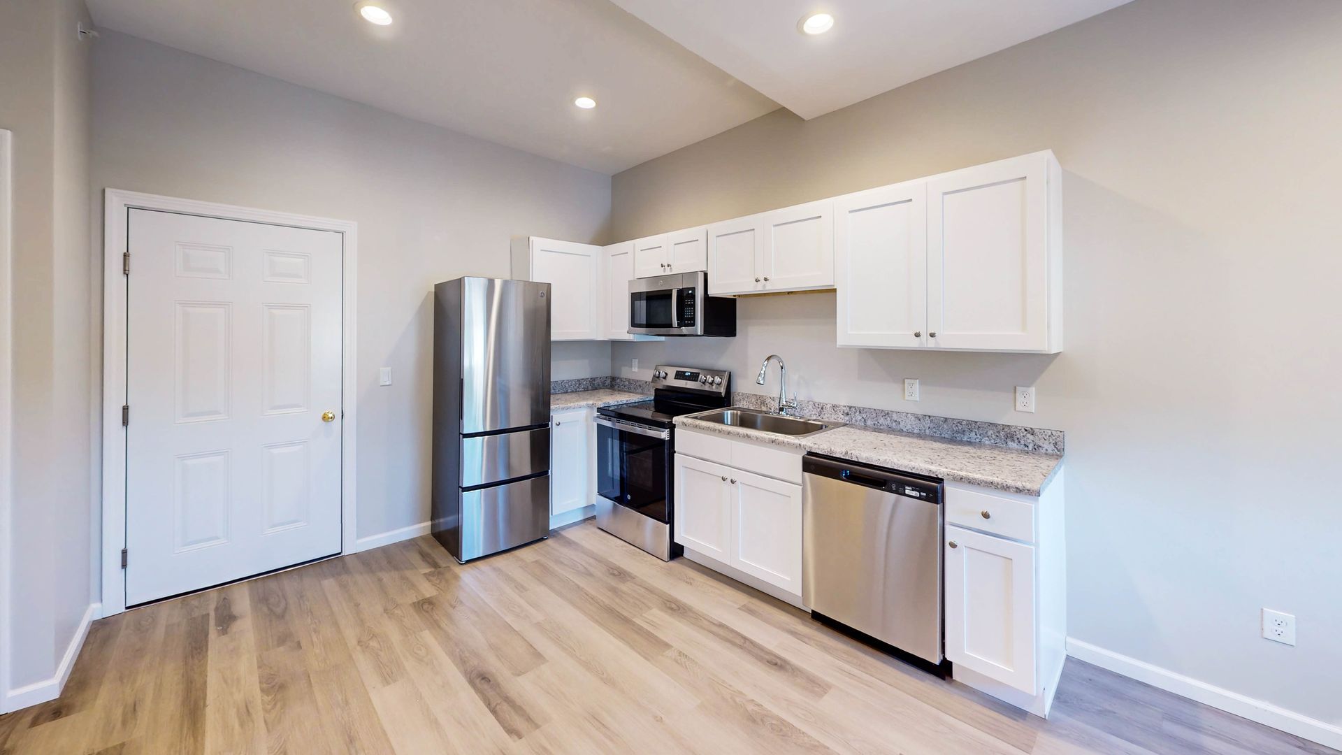 West Haven Apartment: 337 Main Street