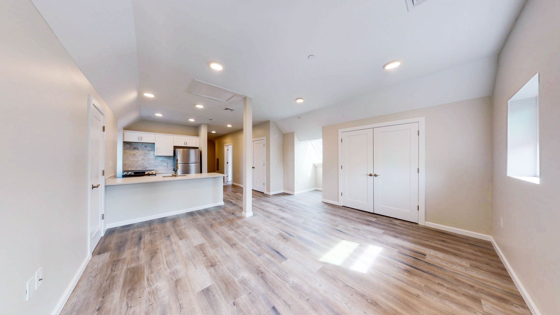 New Haven Apartment: 98 Olive St