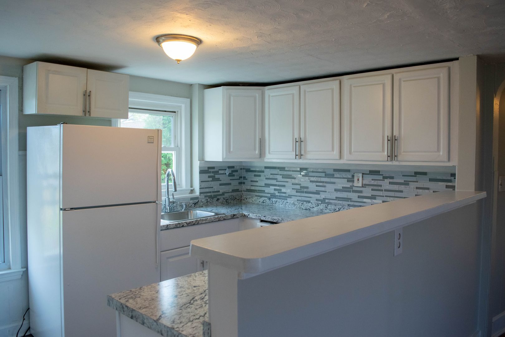 East Haven Apartment: 25 South End Rd