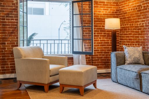 Charming 1 Bed/1 Bath in the Heart of Hollywood - Fully Furnished! – photo 1