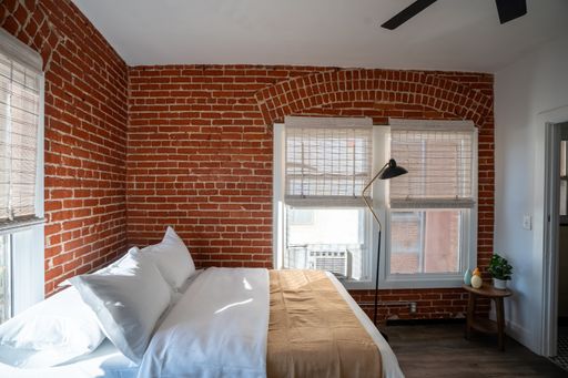 Hollywood Bachelor Pad, Los Angeles – photo 1
