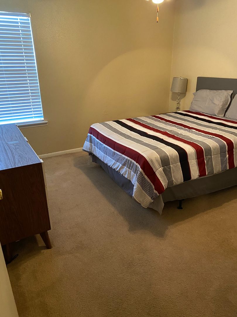 Killeen Apartment: 710 N 46th St