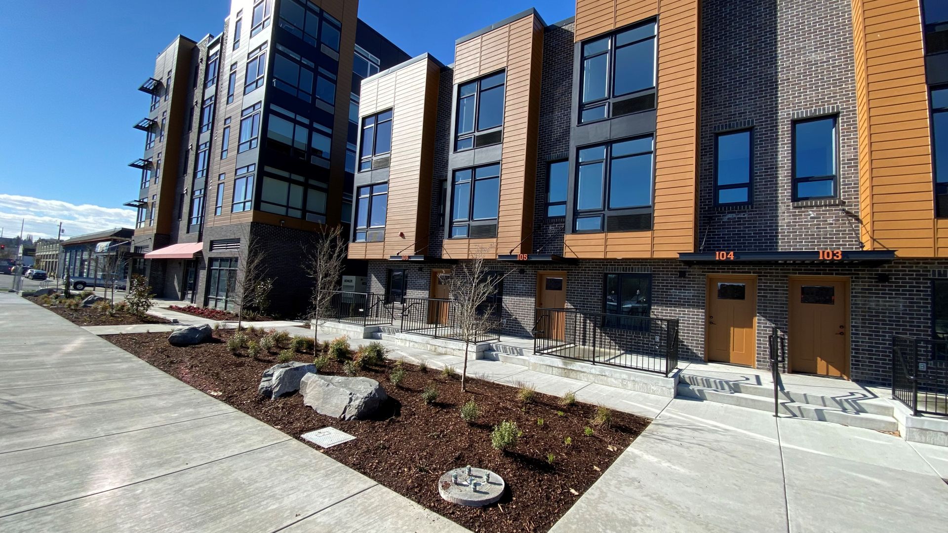 Olympia Townhome: 510 State Ave NE