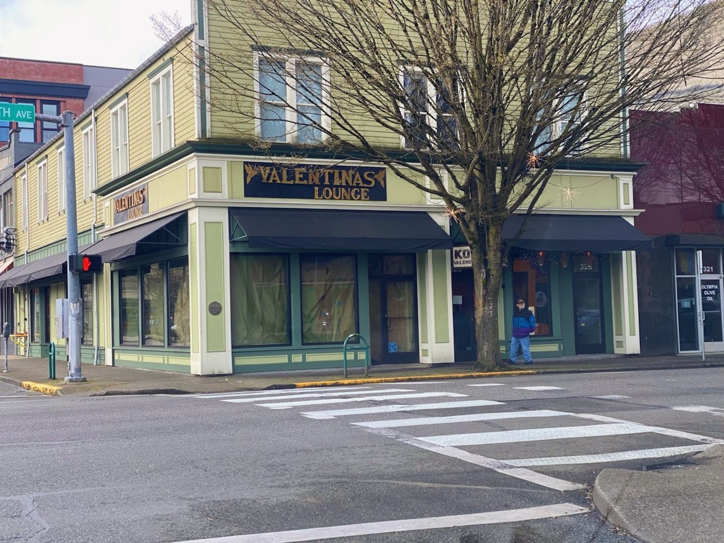 Olympia Apartment: 323 4th Ave E