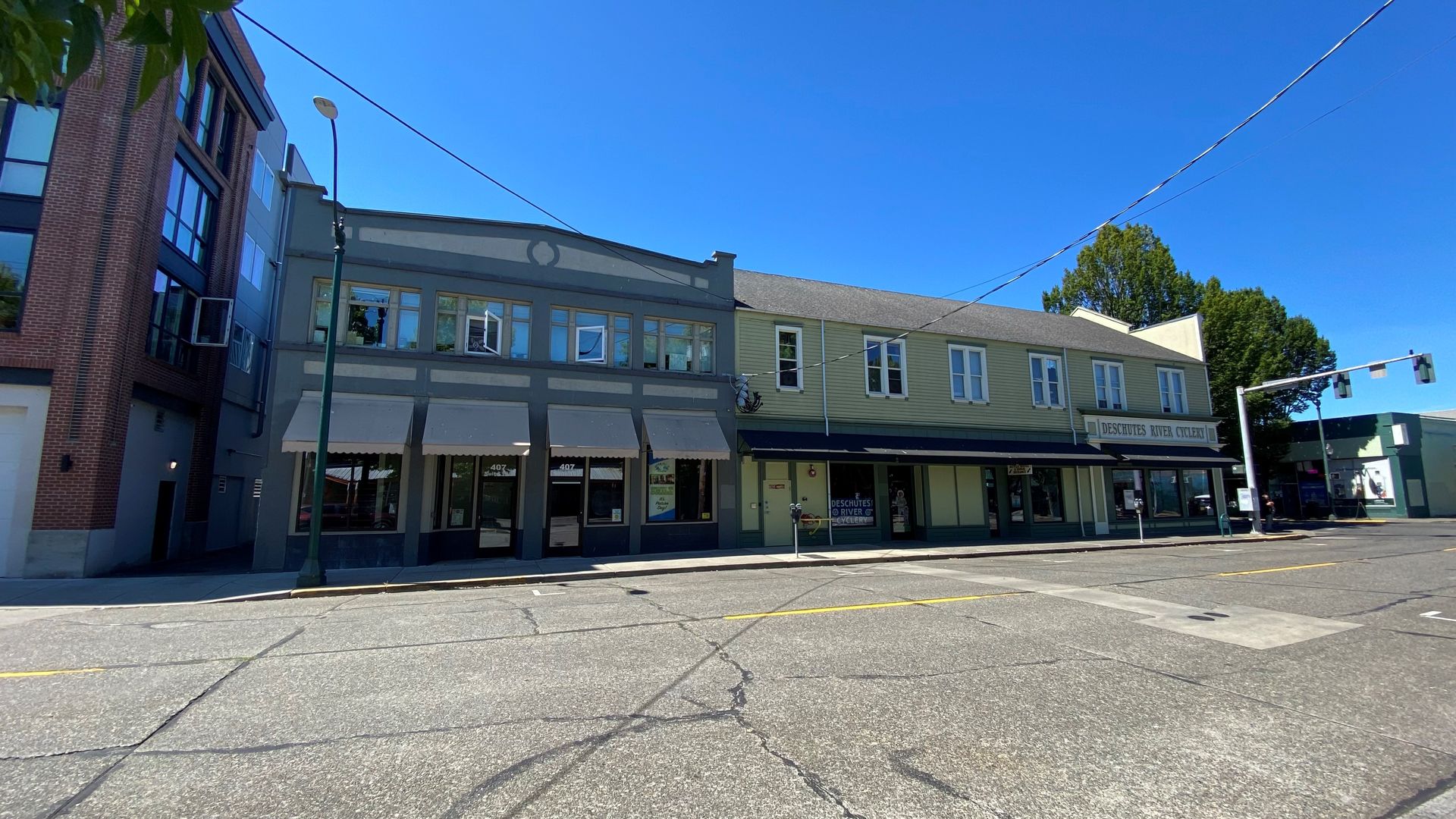 Olympia Apartment: 323 4th Ave E