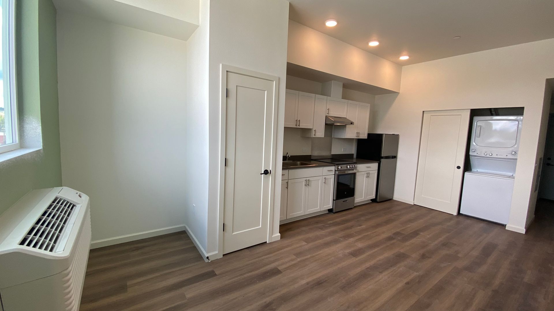 Olympia Apartment: 310 Capitol Way N.
