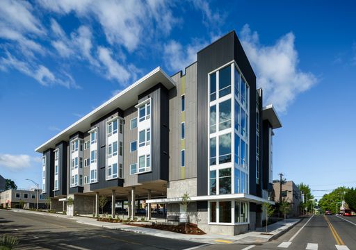 Corner 1-Bedroom Home | Spacious Windows + Abundant Natural Light – photo 1