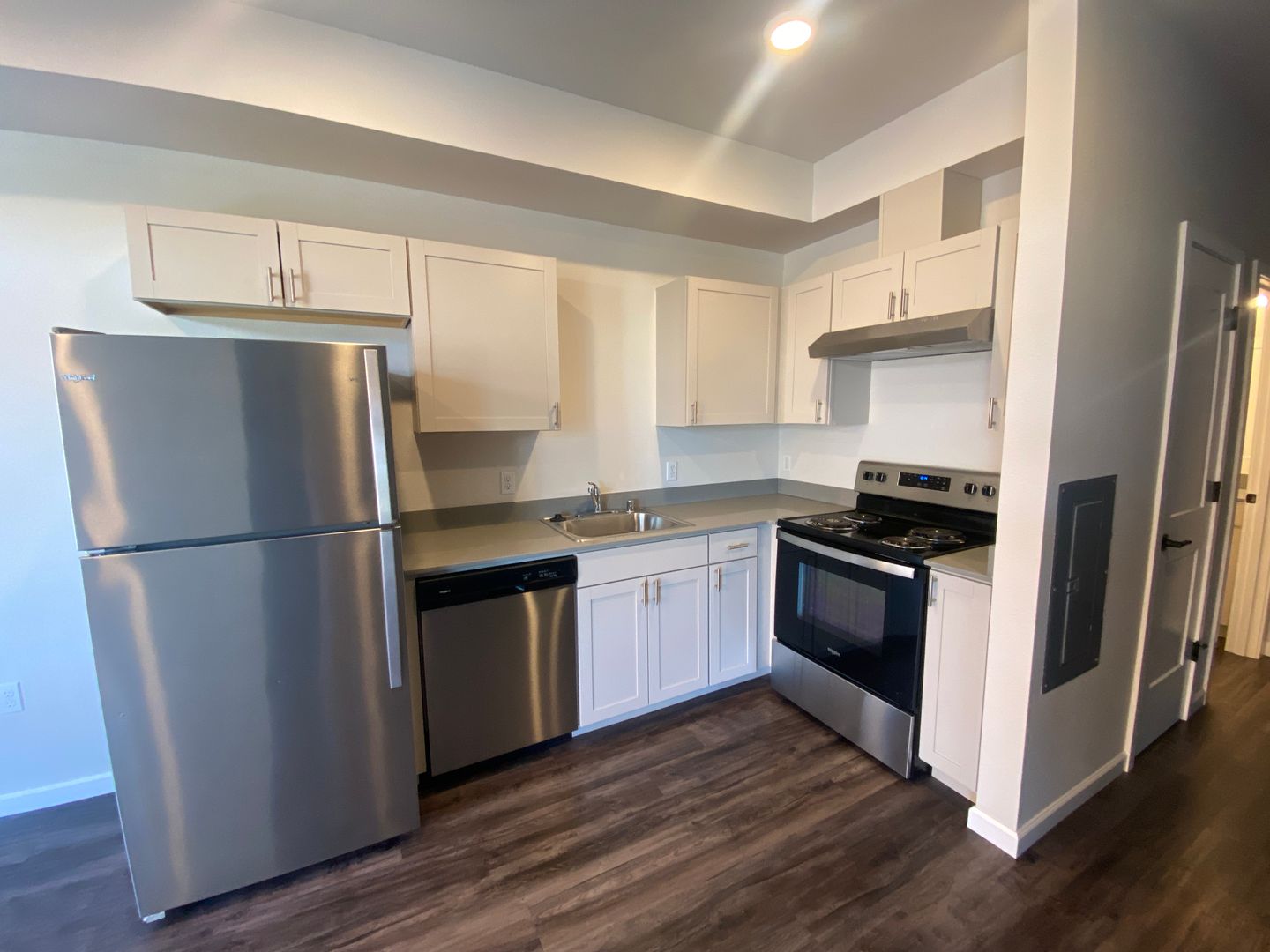 Olympia Apartment: 510 State Ave NE