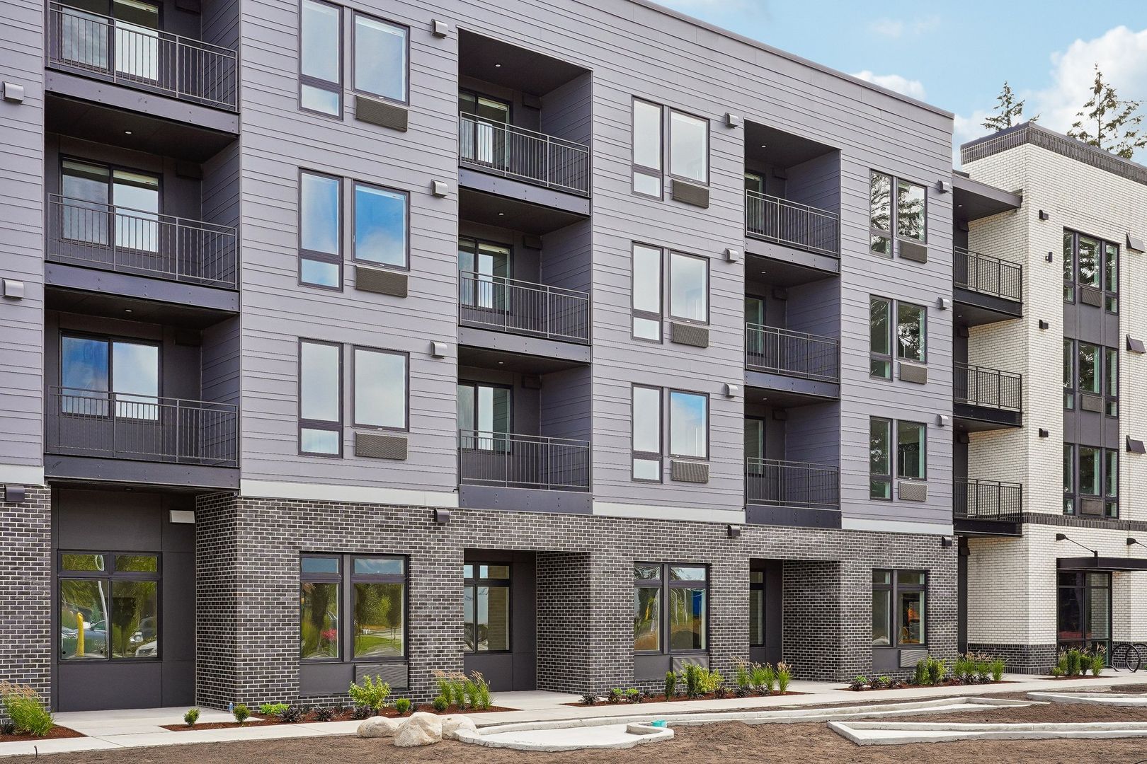 Lacey Apartment: 2463 Hogum Bay Rd NE