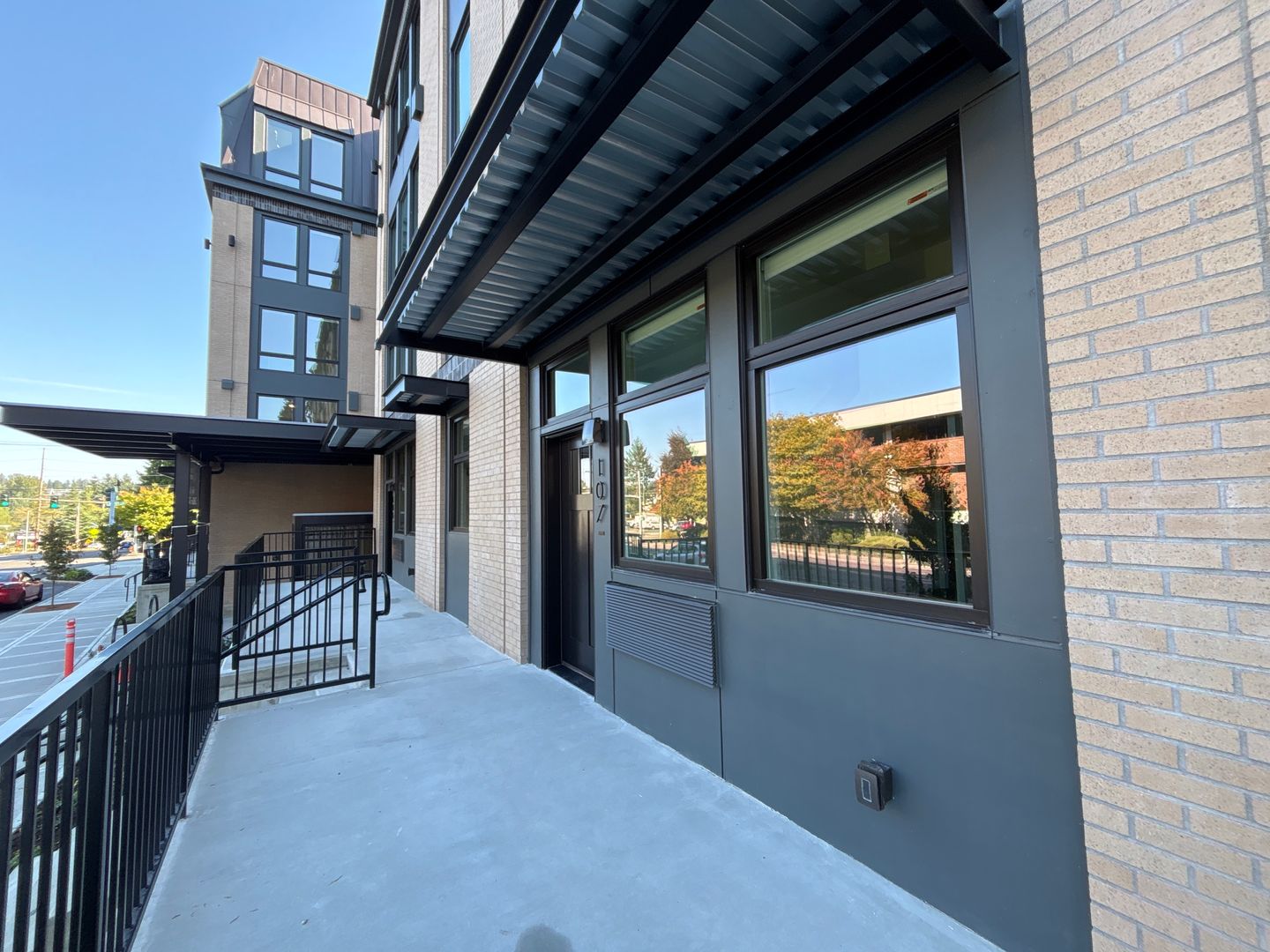 Olympia Apartment: 401 Union Ave SE