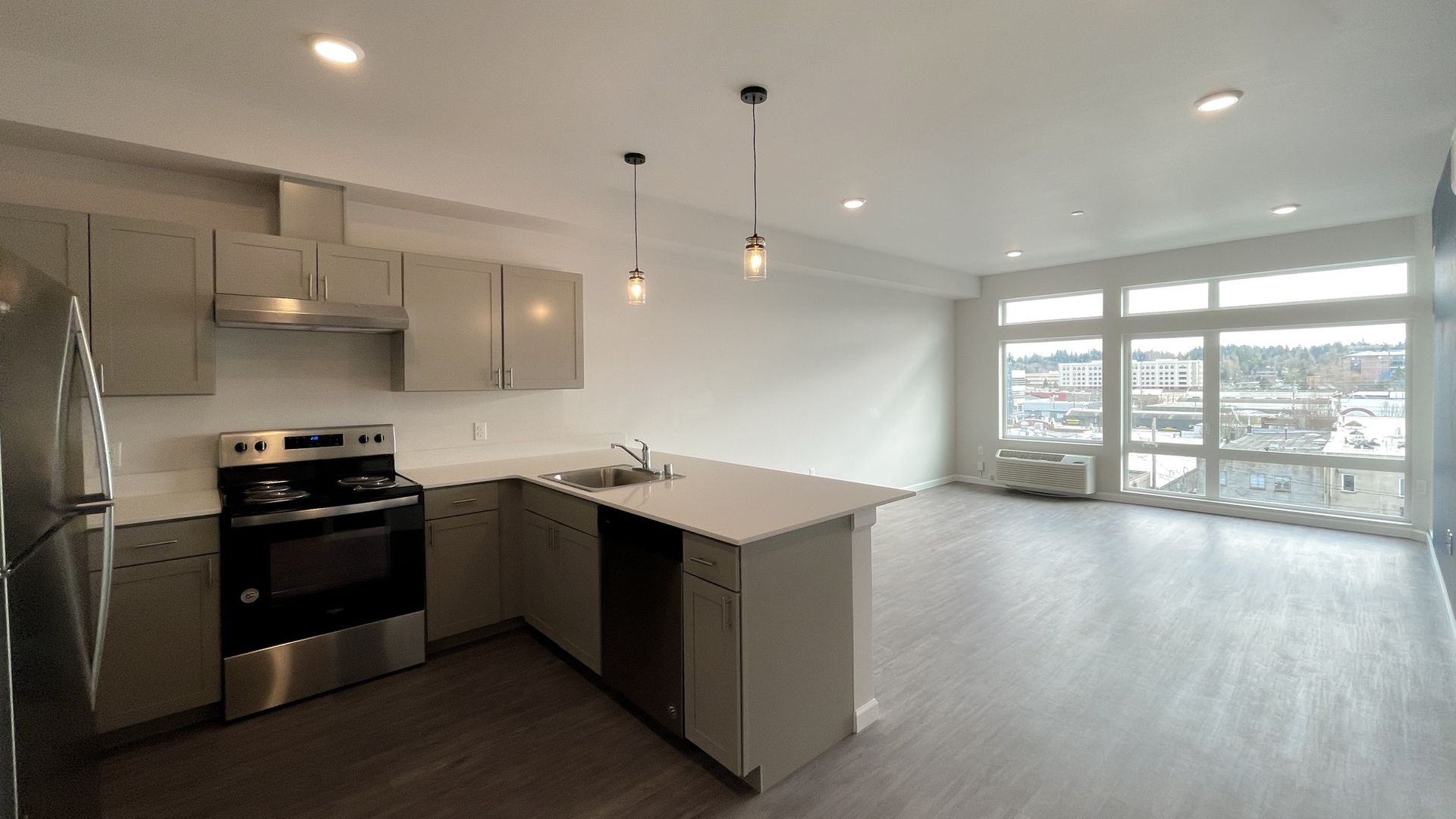 Olympia Apartment: 510 State Ave NE