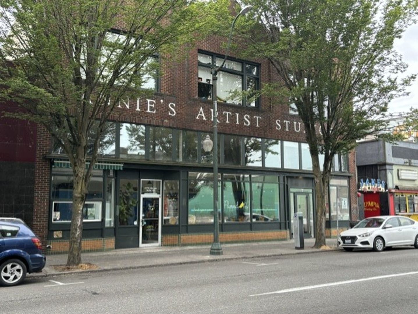 Olympia Apartment: 317 4th Ave E