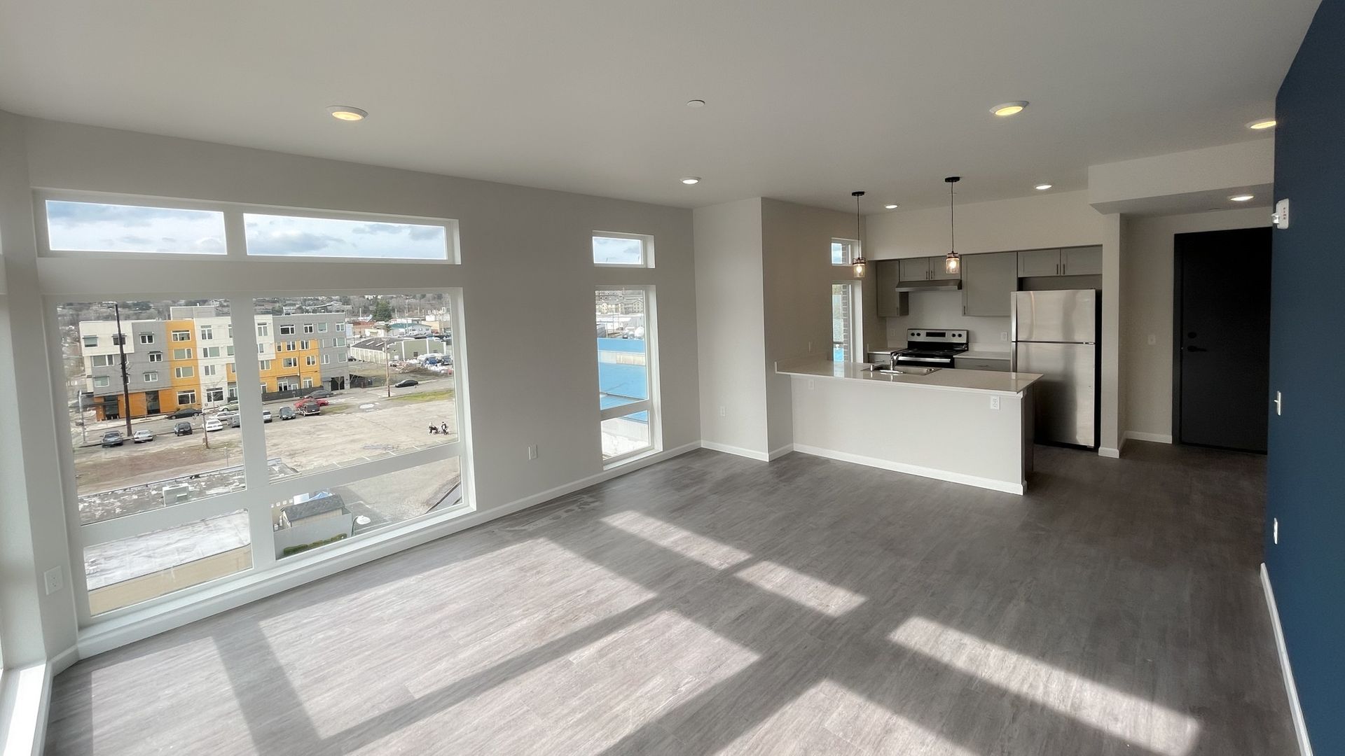 Olympia Apartment: 510 State Ave NE