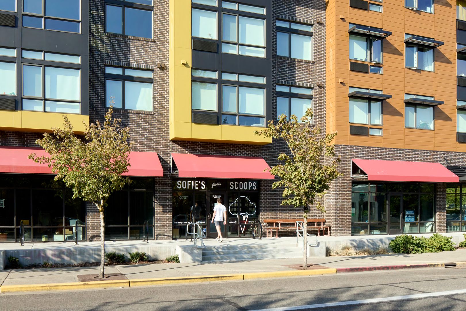 Olympia Apartment: 510 State Ave NE