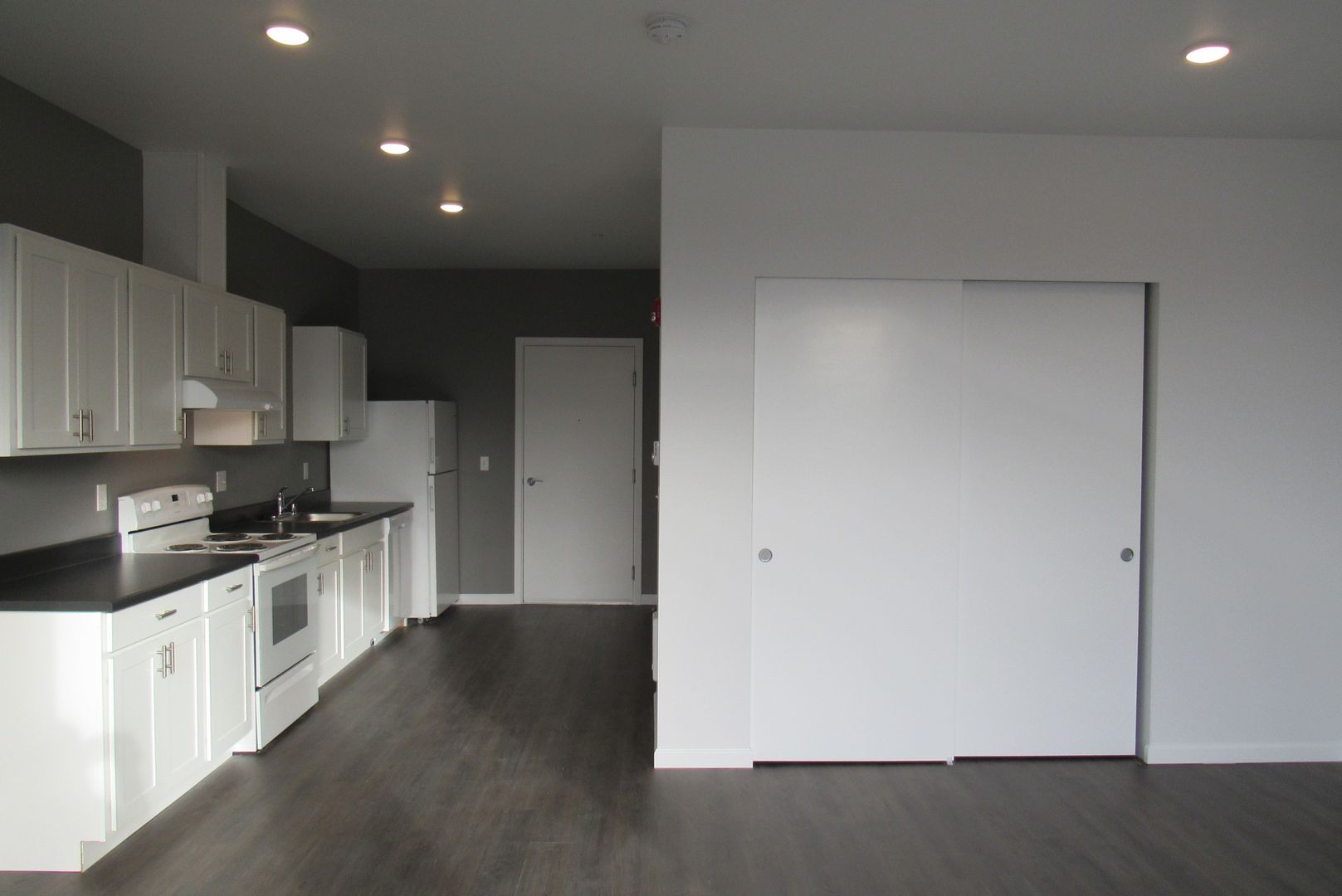 Olympia Apartment: 322 5th Ave SE