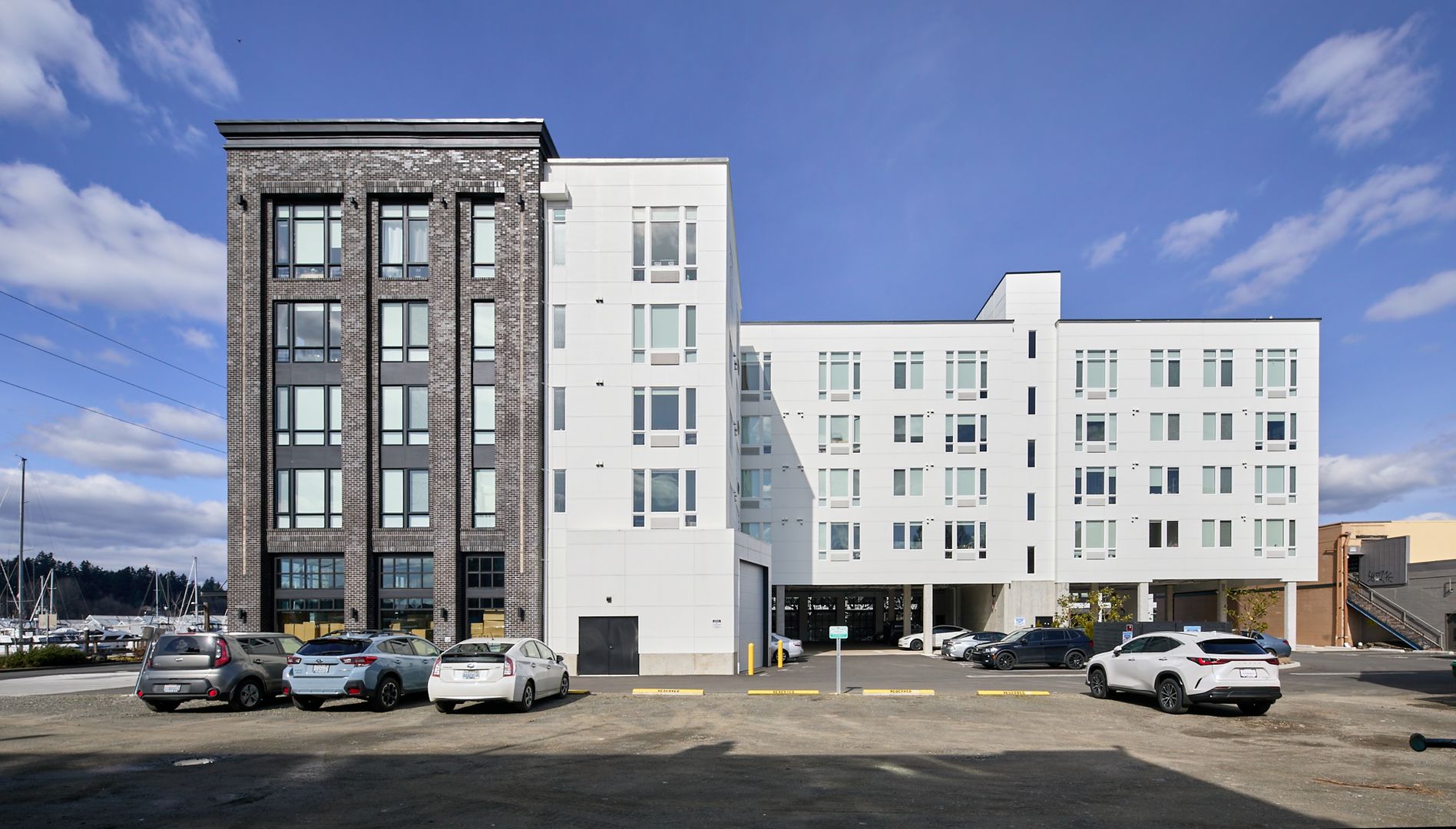 Olympia Apartment: 120 Water St. NW