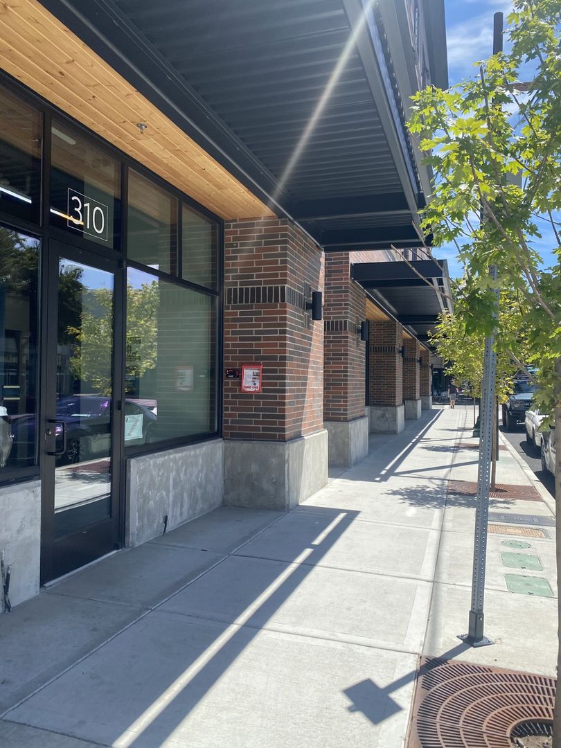 Olympia Apartment: 310 Capitol Way N.