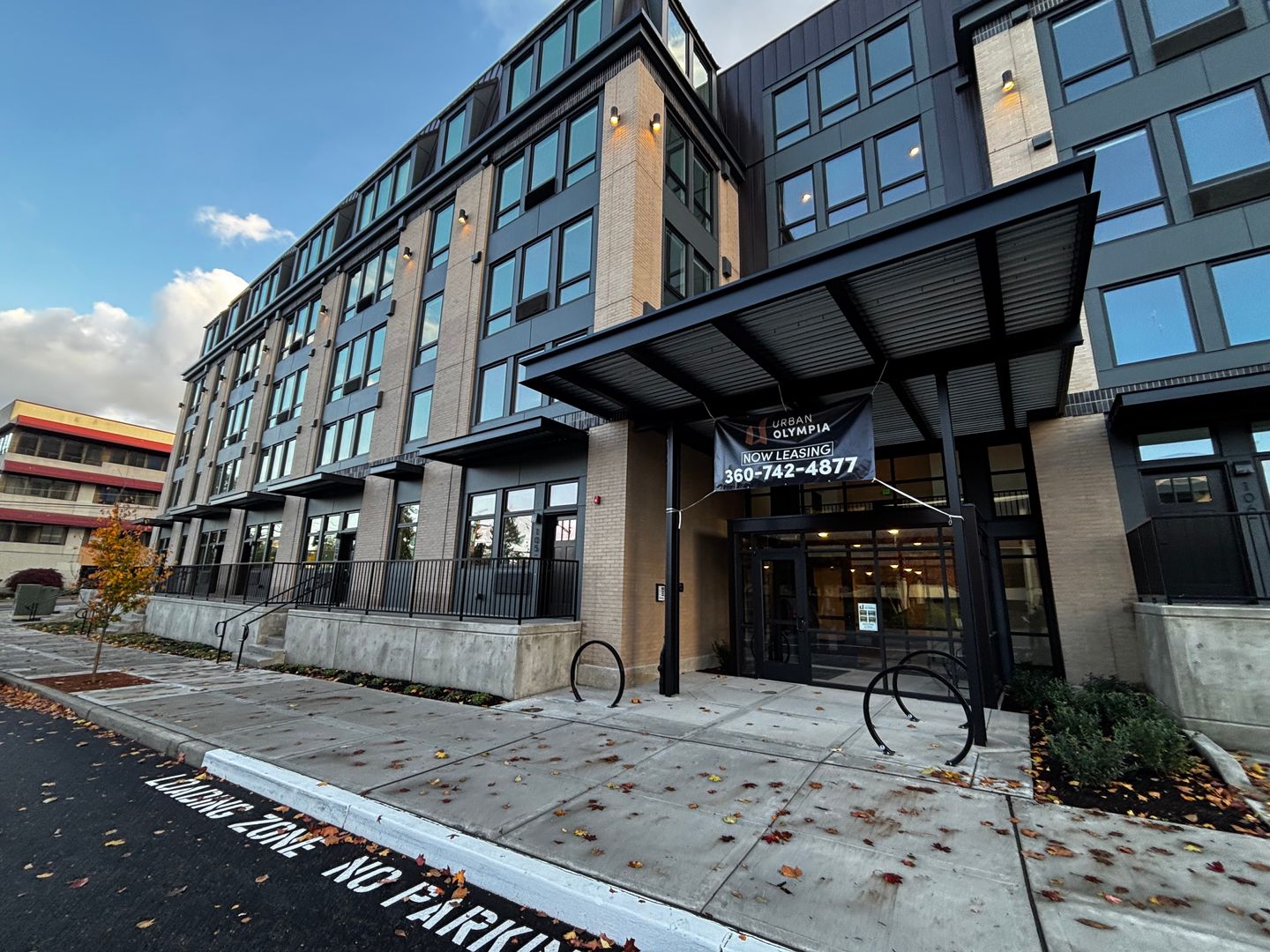 Olympia Apartment: 401 Union Ave SE