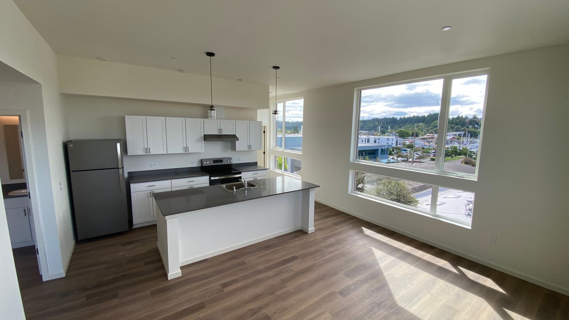 Olympia Apartment: 310 Capitol Way N.