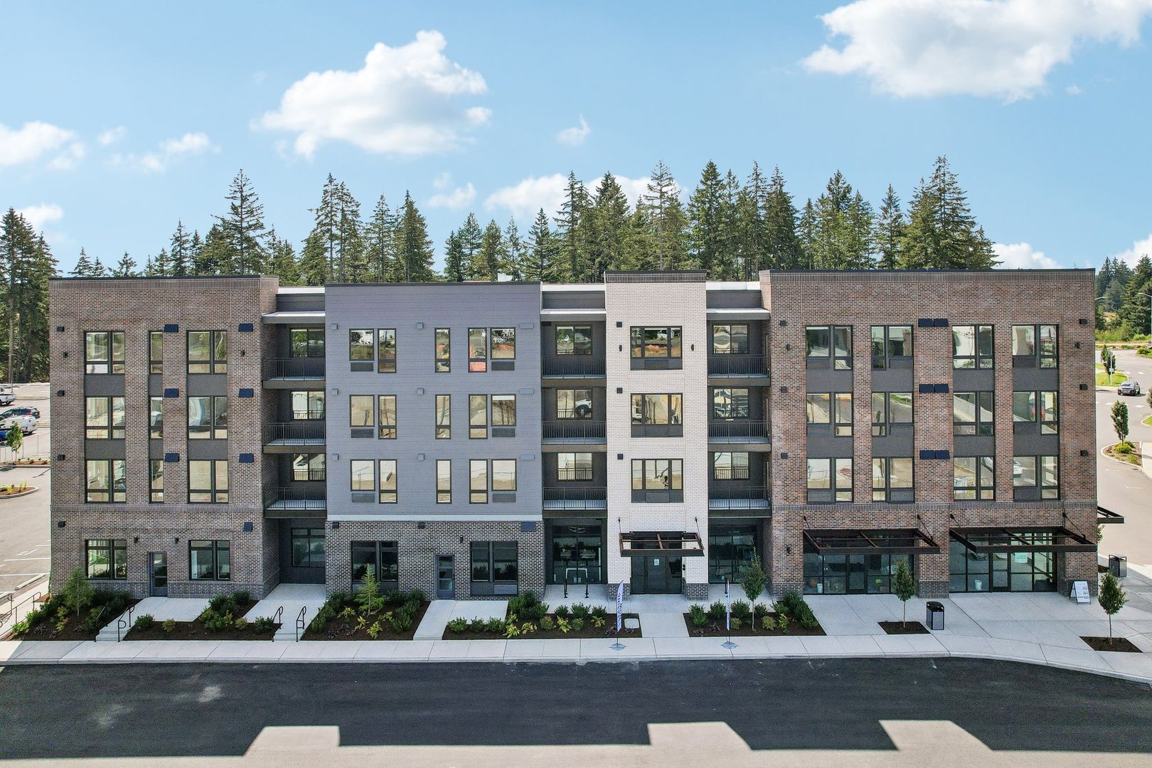 Lacey Apartment: 2463 Hogum Bay Rd NE