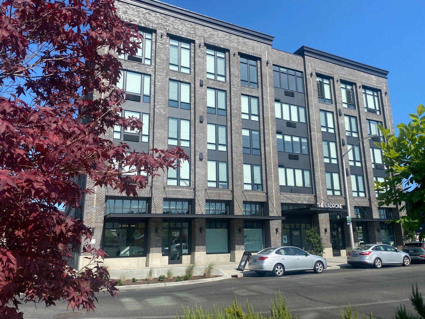 Olympia Apartment: 120 Water St. NW