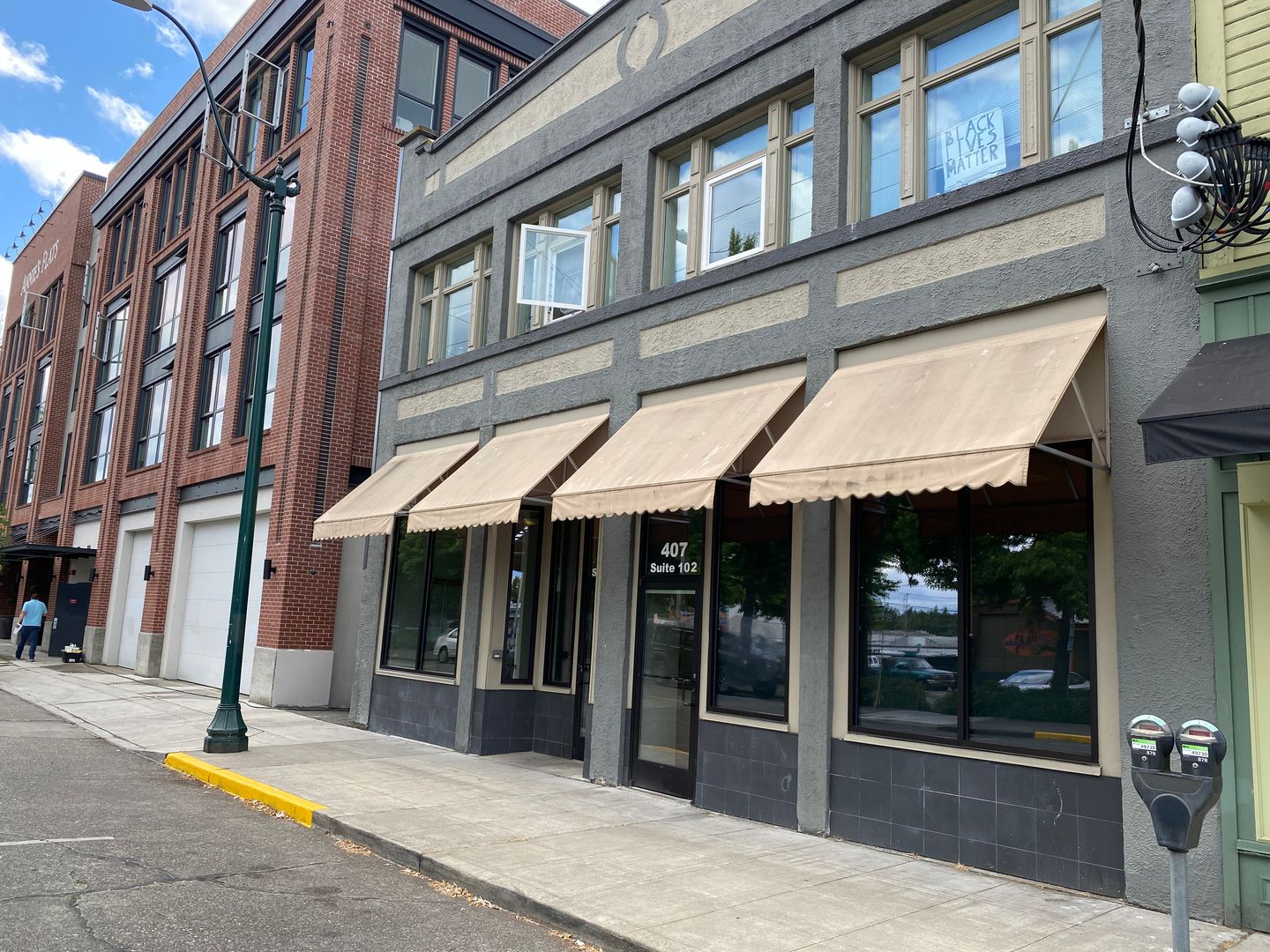 Olympia Apartment: 323 4th Ave E