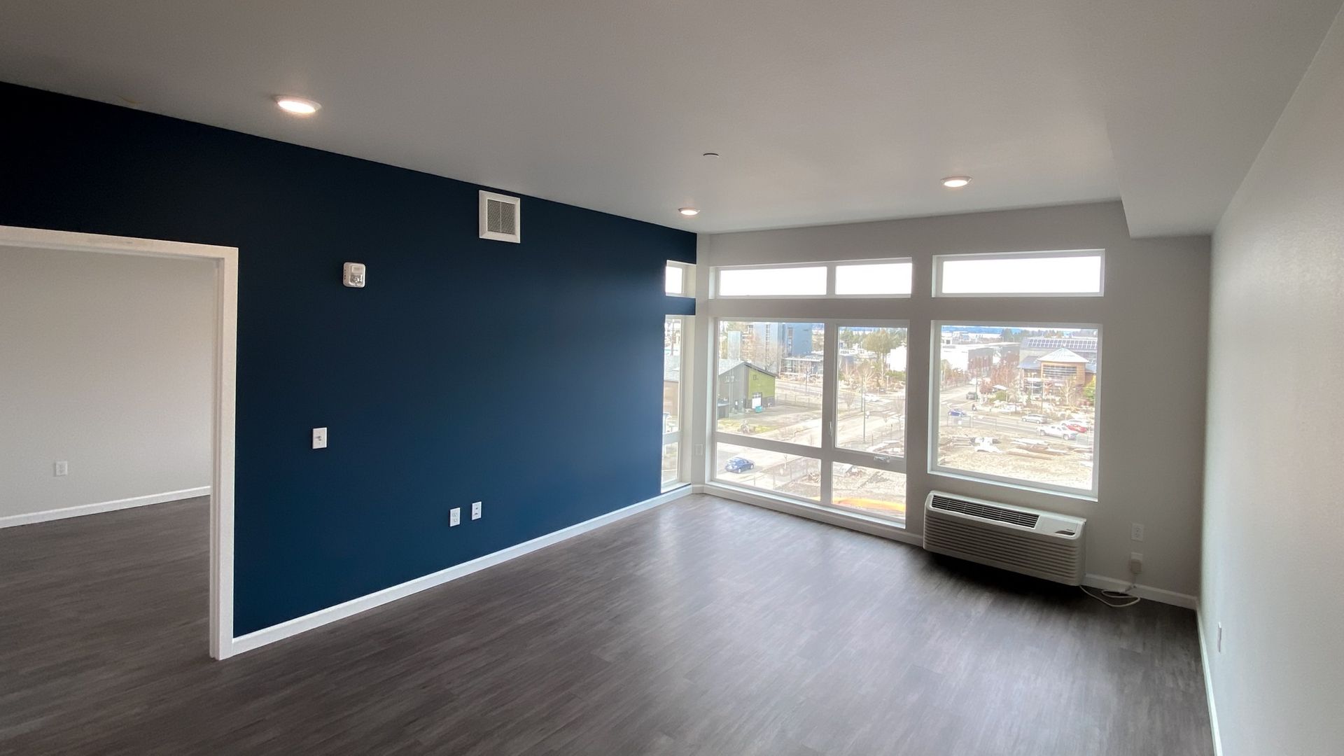 Olympia Apartment: 510 State Ave NE