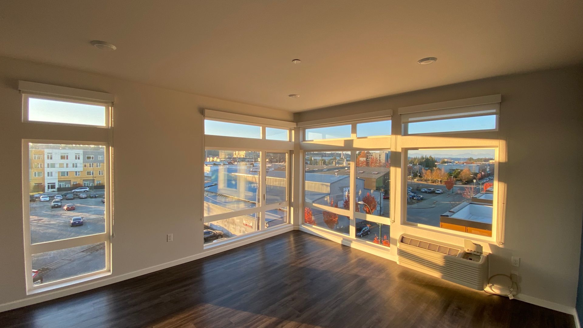 Olympia Apartment: 510 State Ave NE