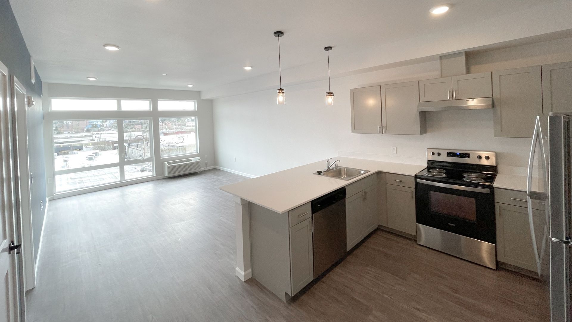 Olympia Apartment: 510 State Ave NE