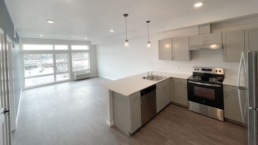2nd Floor 1-Bedroom | Westman Mill Swantown Marina Views – photo 1