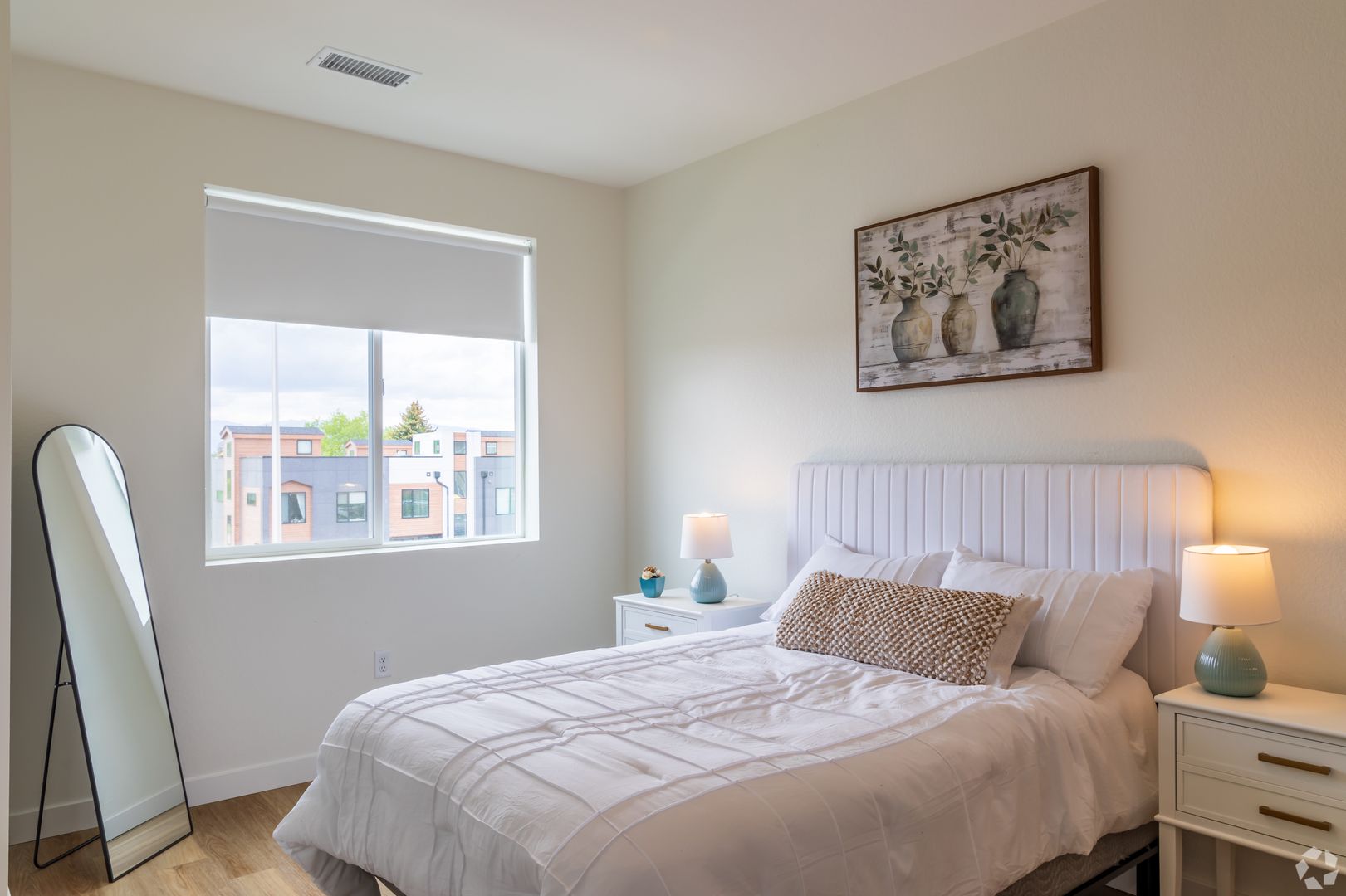 Denver Apartment: 5256 N Federal Blvd