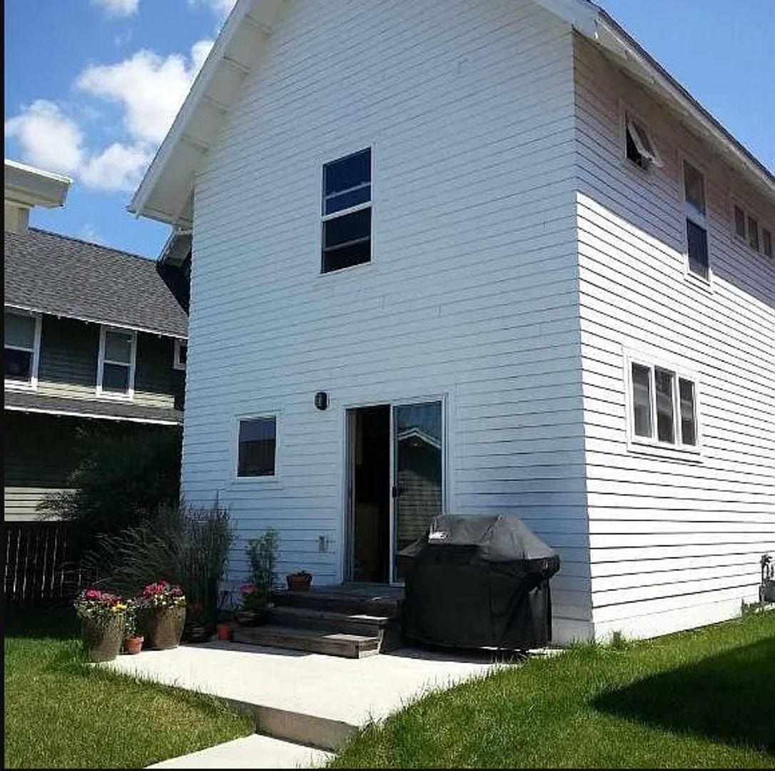 305 Ferguson Ave. 2 of 12