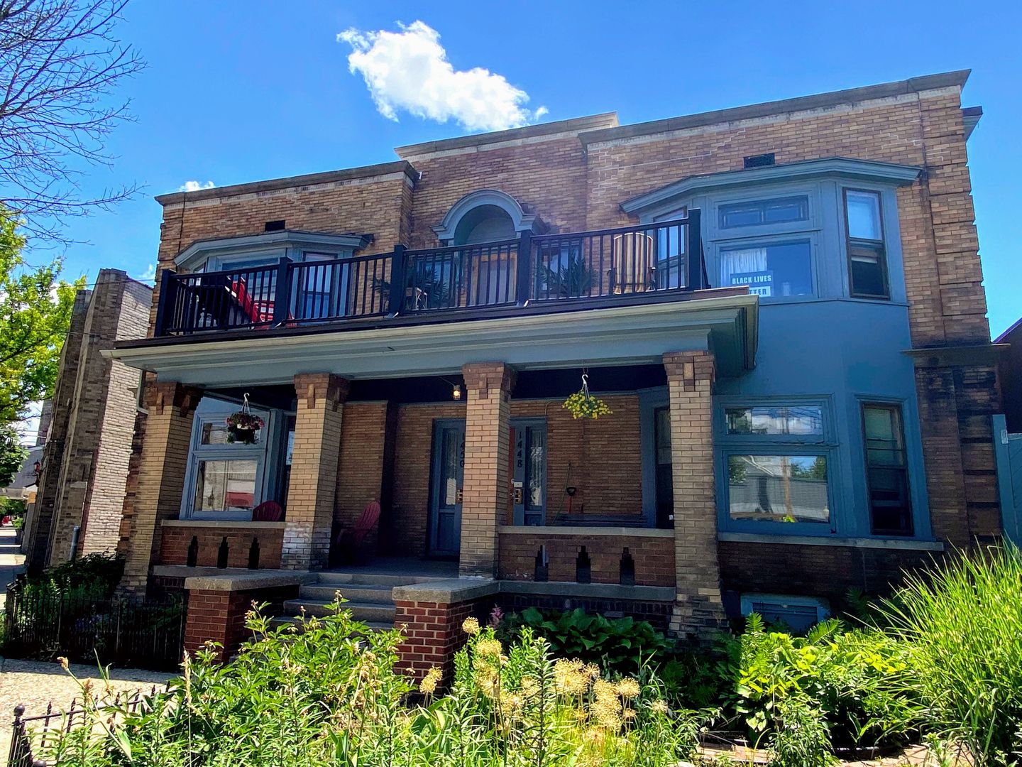 Grand Rapids Apartment: 1448 Lake Drive SE