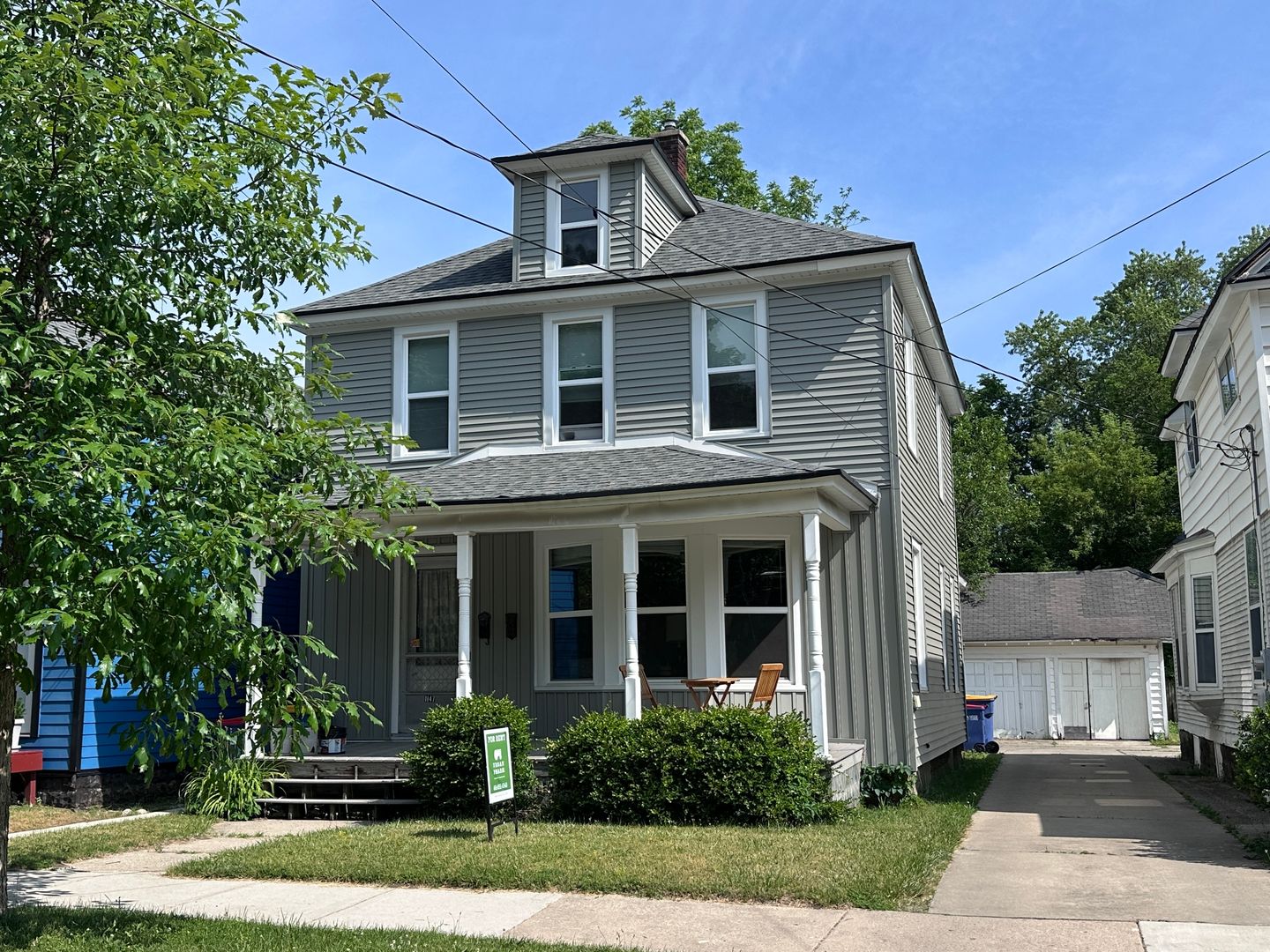 Grand Rapids Apartment: 1147 Hermitage SE